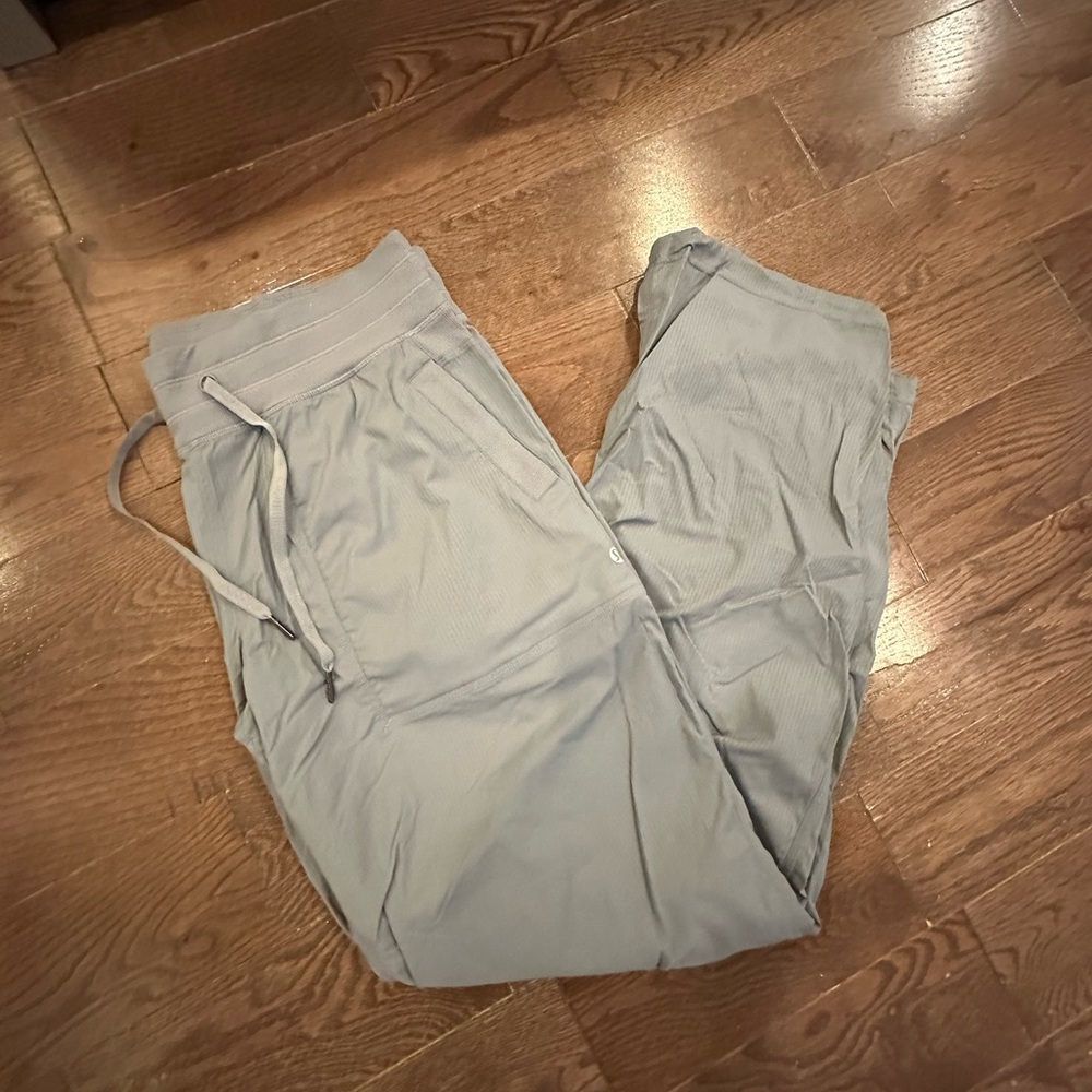 Lululemon dance studio pant